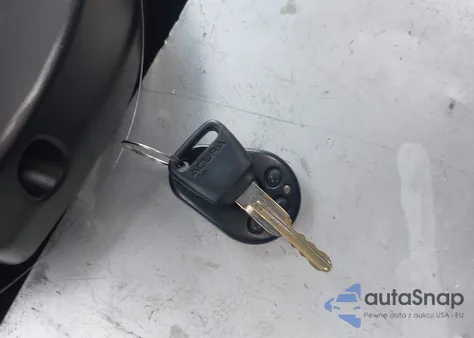 1995 Acura Integra Rs z USA, uszkodzony, nr VIN JH4DC4349SS005198